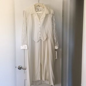 Women’s pantsuit